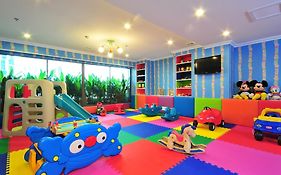 โรงแรมเซ็นเตอร์พอยต์ ประตูน้ำ